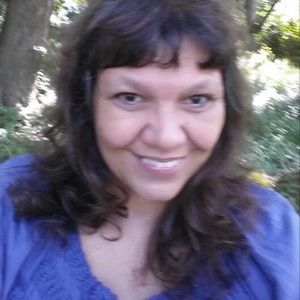 Meet your Posher, Linda